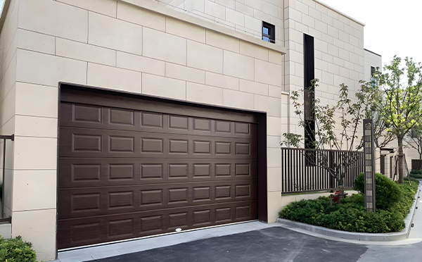 南口街道车库门