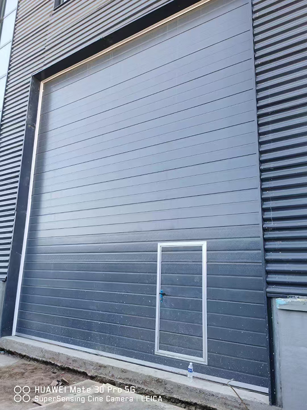 南口街道车库门