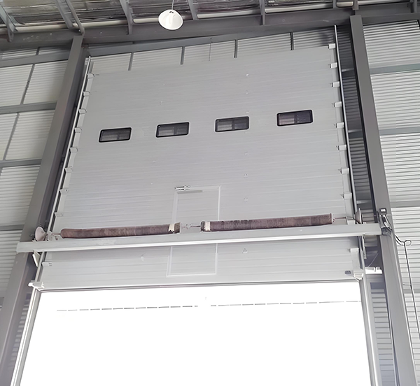 南口街道工业滑升门