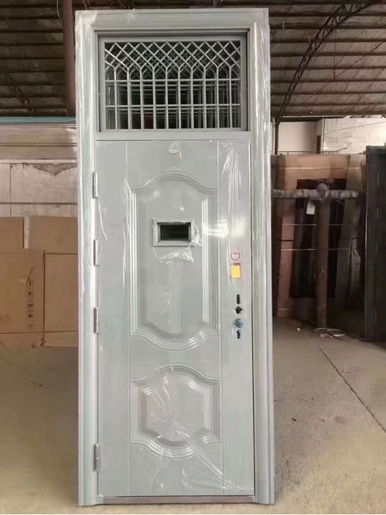 南口街道学校教室门