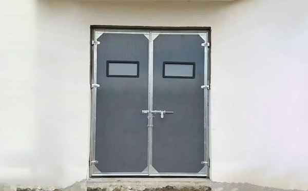 南口街道工业门在高温作业区域的运行表现