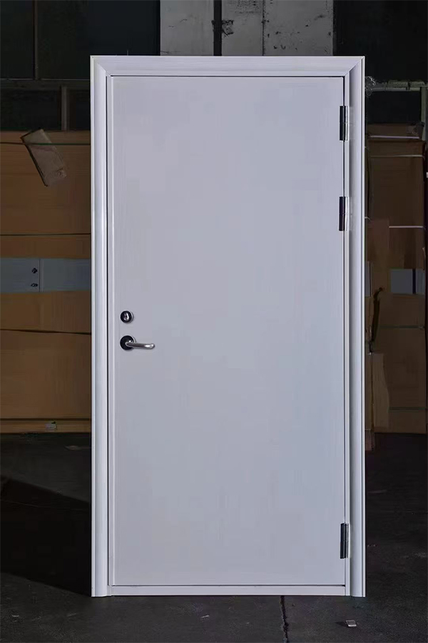 社区活动中心加装南口街道防火门保障居民安全 社区活动中心加装南口街道防火门保障居民安全